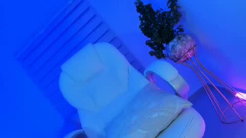 Snapshot of chloe_so_wild chatting on 05-16-26, 02:19 My Sweet Chloe online show from 05-16-26, 02:19