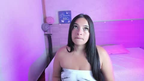 chloe_stark_ online show from 05-01-26, 12:21