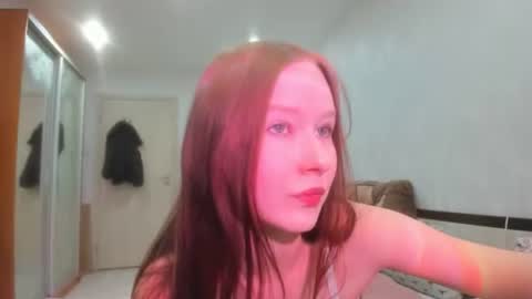 chloe wifey online show from 11-04-25, 04:39