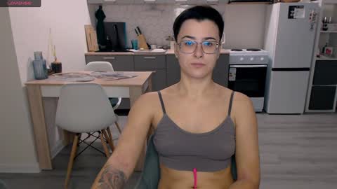 Eva and Sandra online show from 12-15-24, 11:34