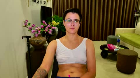 Eva and Sandra online show from 05-31-26, 06:09