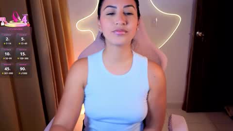 Chloe online show from 12-22-25, 11:07