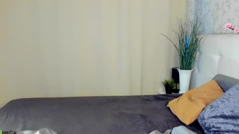 Chloe Deccker online show from 06-02-26, 12:56