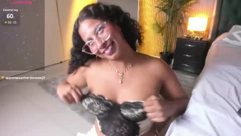 Chloe fixxx online show from 07-08-26, 09:52
