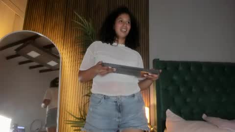 Chloe fixxx online show from 07-22-26, 09:50
