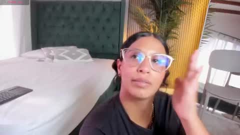 Chloe fixxx online show from 07-28-26, 09:25
