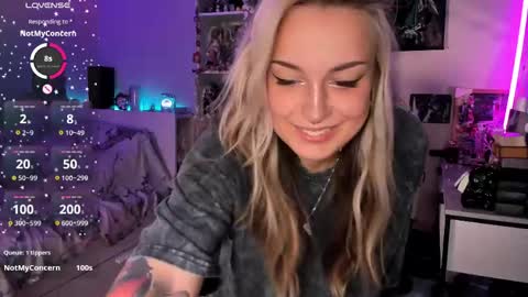 ChloeKohaku online show from 06-06-26, 03:11