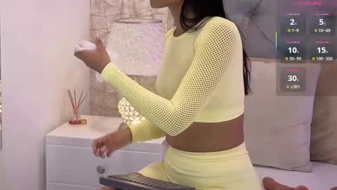 C H L O E  M O O N online show from 03-28-26, 11:43