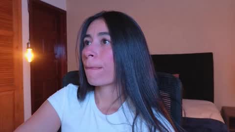 ChloeTurner  online show from 02-26-26, 08:30