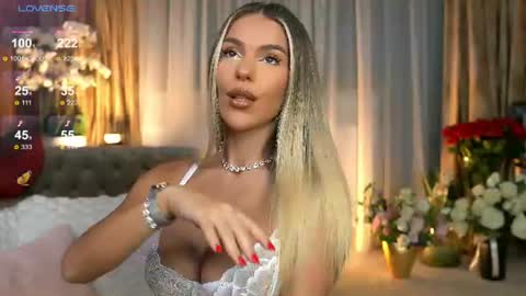 Chloe online show from 07-16-26, 08:48