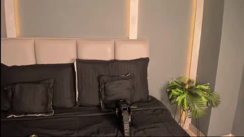 Snapshot of chloevixen_ chatting on 01-14-26, 07:08 chloe vixen online show from 01-14-26, 07:08