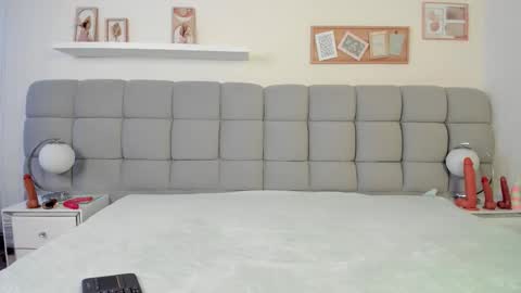 Snapshot of chlooe_zoe chatting on 10-09-25, 07:56 chlooe_zoe online show from 10-09-25, 07:56