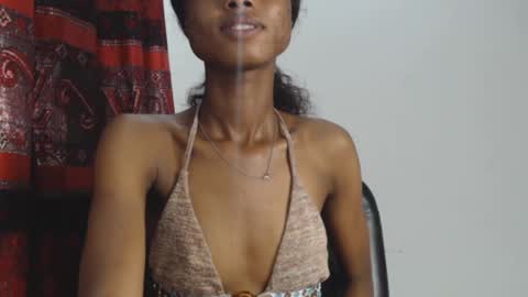 Snapshot of choco_petitqueen chatting on 12-03-24, 07:11 choco_petitqueen online show from 12-03-24, 07:11