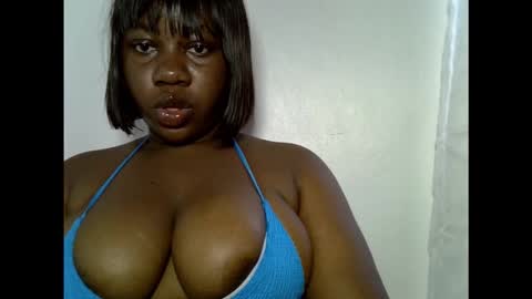 Snapshot of chocolateassgirl61 chatting on 09-24-25, 12:52 chocolateassgirl61 online show from 09-24-25, 12:52