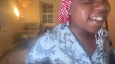 chocolatebunnycakez online show from 12-01-25, 10:26