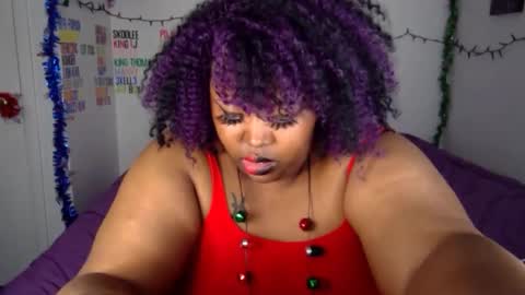 Snapshot of chocolatebunnyxx69 chatting on 12-24-24, 06:44 Melina online show from 12-24-24, 06:44