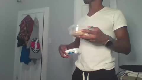 Snapshot of chocolatedolla chatting on 01-28-25, 04:50 chocolatedolla online show from 01-28-25, 04:50