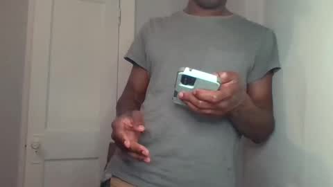 Snapshot of chocolatedolla chatting on 02-21-25, 10:59 chocolatedolla online show from 02-21-25, 10:59