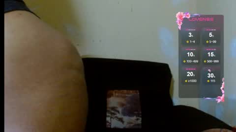 chocolatemilkebony online show from 04-23-26, 05:52