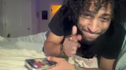 Snapshot of chocolatevanillaswirl3 chatting on 05-01-26, 01:32 chocolatevanillaswirl3 online show from 05-01-26, 01:32