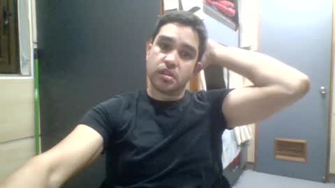 Snapshot of chocomate chatting on 07-18-26, 10:46 chocomate online show from 07-18-26, 10:46