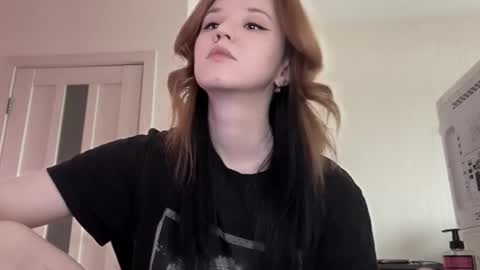 Lissa online show from 03-26-26, 10:10