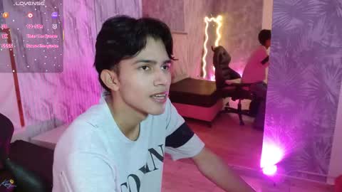 Snapshot of chos_tay chatting on 06-06-26, 11:48 chos_tay online show from 06-06-26, 11:48