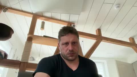 Snapshot of chris164 chatting on 04-13-26, 08:09 Chris online show from 04-13-26, 08:09