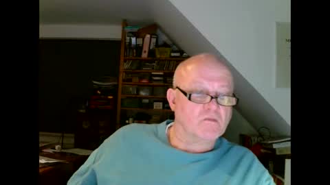 Chris online show from 03-09-25, 07:48