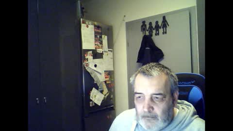 Chris online show from 01-18-26, 05:22