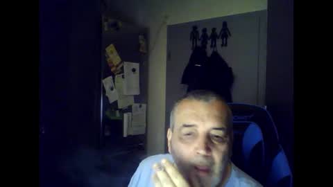 Chris online show from 07-05-26, 05:03