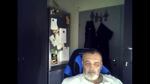 Chris online show from 07-18-26, 09:46