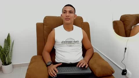 Snapshot of chris_arthus chatting on 06-24-26, 11:59 Chris online show from 06-24-26, 11:59