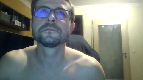 Snapshot of chris_cum4u chatting on 12-23-24, 05:11 chris_cum4u online show from 12-23-24, 05:11