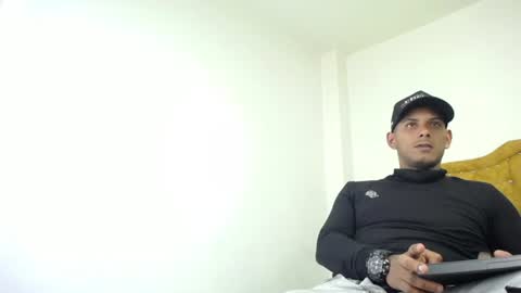 chris_dick2 online show from 06-19-26, 04:39