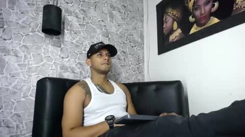 chris_dick2 online show from 07-28-26, 04:16