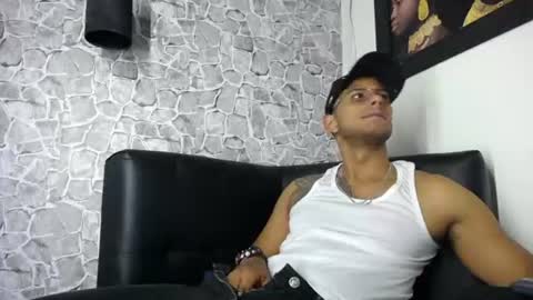 chris_dick2 online show from 07-29-26, 03:37