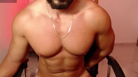cris         Twitter magnum101010 insta magnumc20 online show from 05-19-26, 01:56