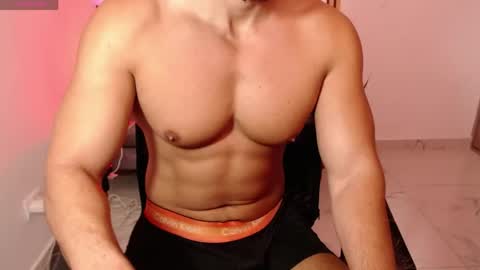 cris         Twitter magnum101010 insta magnumc20 online show from 05-22-26, 04:12
