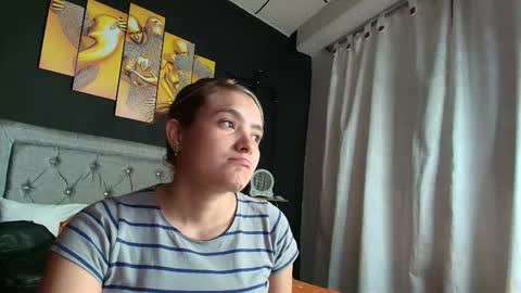 Yarixa online show from 10-21-25, 02:34