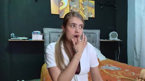 Yarixa online show from 10-22-25, 03:07