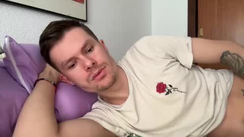 chris_stev47 online show from 01-11-25, 11:34