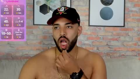 Snapshot of chris_varden chatting on 01-07-26, 07:16 Chris Varden online show from 01-07-26, 07:16