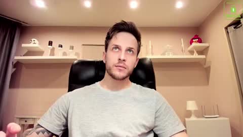 Snapshot of chriscarrey chatting on 02-21-25, 05:24 Chris online show from 02-21-25, 05:24
