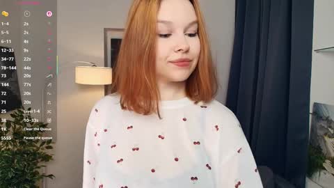 Lizz online show from 04-11-26, 07:07