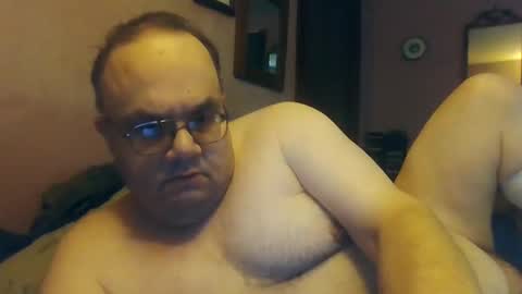 Snapshot of chrismini312 chatting on 12-01-24, 04:29 Chris The Jerk Off King online show from 12-01-24, 04:29