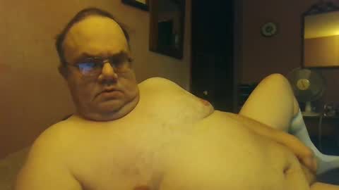 Snapshot of chrismini312 chatting on 01-09-25, 01:24 Chris The Jerk Off King online show from 01-09-25, 01:24