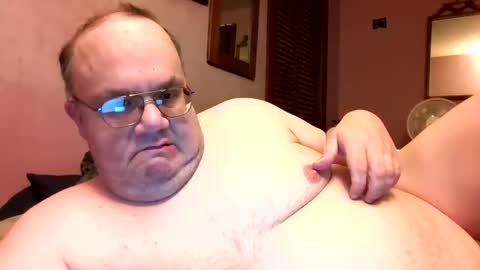 Snapshot of chrismini312 chatting on 05-07-26, 02:06 Chris The Jerk Off King online show from 05-07-26, 02:06