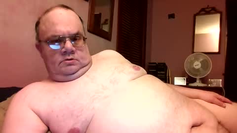 Snapshot of chrismini312 chatting on 05-11-26, 01:55 Chris The Jerk Off King online show from 05-11-26, 01:55
