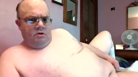 Snapshot of chrismini312 chatting on 05-17-26, 02:46 Chris The Jerk Off King online show from 05-17-26, 02:46